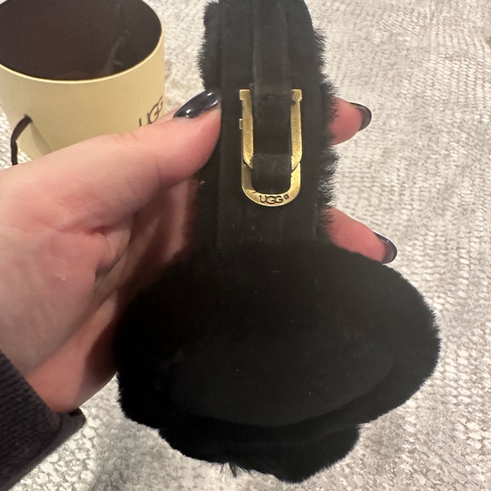 UGG Earmuffs. Worn once. Comes with box.